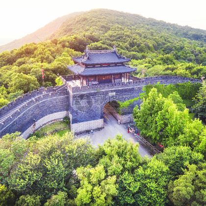 常熟+尚湖风景区+沙家浜风景区+虞山景区+方塔园+梅李聚沙园3日2晚私家团 常熟+尚湖风景区+沙家浜风景区+虞山景区+方塔园+梅李聚沙园3日2晚私家团