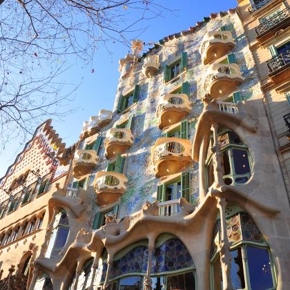 西班牙马德里+葡萄牙里斯本+波尔图16日14晚私家团 西班牙马德里+葡萄牙里斯本+波尔图16日14晚私家团