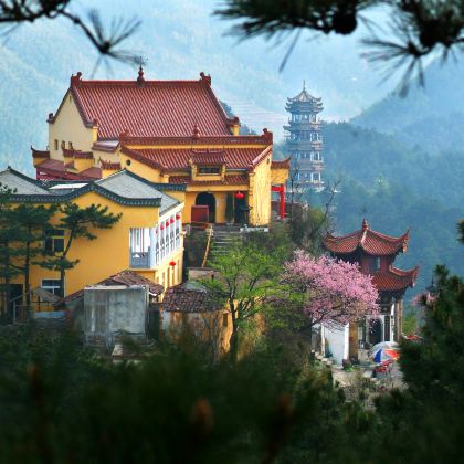 黄山风景区+九华山风景区+宏村景区6日5晚跟团游 黄山风景区+九华山风景区+宏村景区6日5晚跟团游