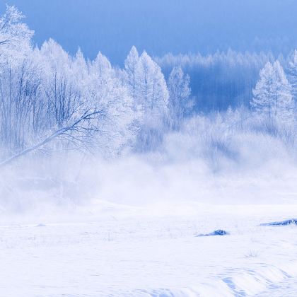 赤峰玉龙沙湖+乌兰布统草原2日1晚私家团 赤峰玉龙沙湖+乌兰布统草原2日1晚私家团