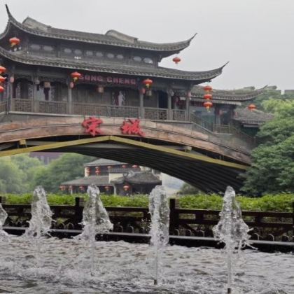 杭州西湖风景名胜区+杭州宋城+千岛湖景区+乌镇西栅夜游+苏州+周庄+无锡三国城+上海东方明珠9日8晚跟团游 杭州西湖风景名胜区+杭州宋城+千岛湖景区+乌镇西栅夜游+苏州+周庄+无锡三国城+上海东方明珠9日8晚跟团游