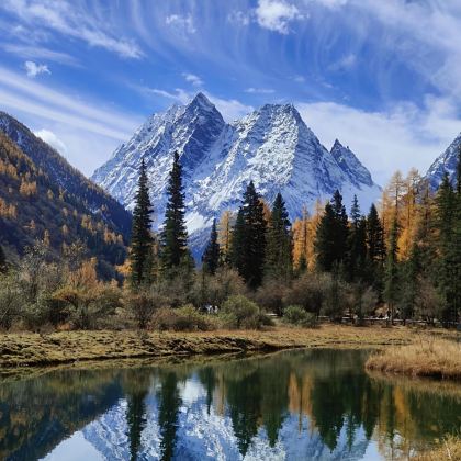 四姑娘山+中国贡嘎山海螺沟+墨石公园景区+康定情歌风景区+鱼子西4日3晚拼小团 四姑娘山+中国贡嘎山海螺沟+墨石公园景区+康定情歌风景区+鱼子西4日3晚拼小团