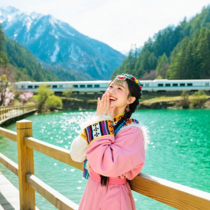 成都+九寨沟2日1晚私家团 成都+九寨沟2日1晚私家团