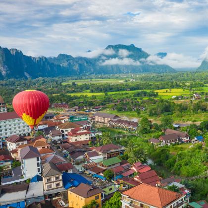 老挝万象+万荣+琅勃拉邦6日5晚私家团 老挝万象+万荣+琅勃拉邦6日5晚私家团