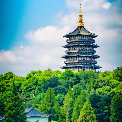 建德+千岛湖+杭州+灵栖洞+千岛湖中心湖区+雷峰塔+灵隐寺6日5晚私家团 建德+千岛湖+杭州+灵栖洞+千岛湖中心湖区+雷峰塔+灵隐寺6日5晚私家团