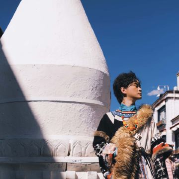 成都+九寨沟+黄龙风景名胜区+三星堆博物馆4日3晚跟团游 成都+九寨沟+黄龙风景名胜区+三星堆博物馆4日3晚跟团游