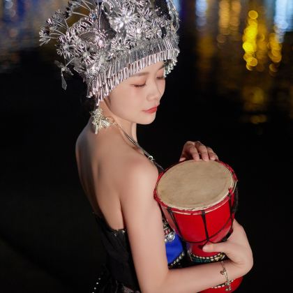 凤凰古城+芙蓉镇+红石林国家地质公园3日2晚跟团游 凤凰古城+芙蓉镇+红石林国家地质公园3日2晚跟团游