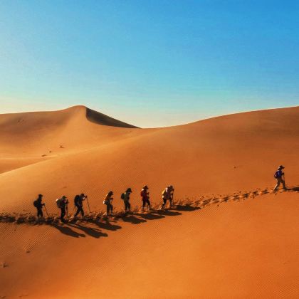 中国宁夏中卫腾格里沙漠3日2晚跟团游
