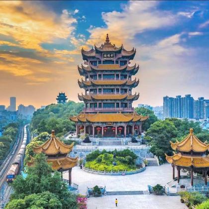 武汉+黄鹤楼+恩施市+恩施大峡谷6日5晚跟团游 武汉+黄鹤楼+恩施市+恩施大峡谷6日5晚跟团游