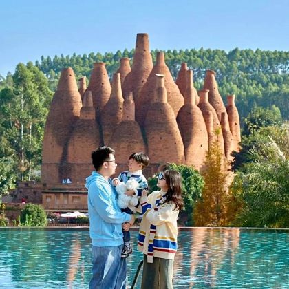云南昆明+建水+元阳+弥勒+抚仙湖5日4晚私家团 云南昆明+建水+元阳+弥勒+抚仙湖5日4晚私家团