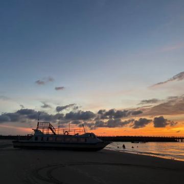 广西南宁+崇左+德天跨国瀑布景区+通灵大峡谷+北海+涠洲岛8日7晚跟团游 广西南宁+崇左+德天跨国瀑布景区+通灵大峡谷+北海+涠洲岛8日7晚跟团游