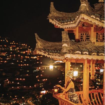 黄果树景区+青岩古镇+大小井风景名胜区+荔波小七孔景区+西江千户苗寨+加榜梯田6日5晚私家团 黄果树景区+青岩古镇+大小井风景名胜区+荔波小七孔景区+西江千户苗寨+加榜梯田6日5晚私家团