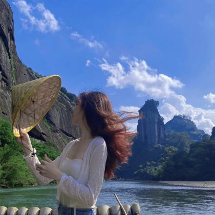 武夷山主景+九曲溪漂流3日2晚拼小团 武夷山主景+九曲溪漂流3日2晚拼小团