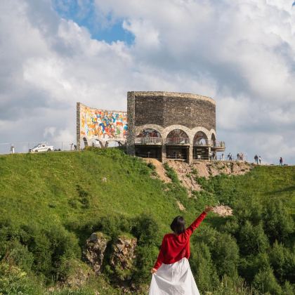 阿塞拜疆+格鲁吉亚+亚美尼亚9日8晚拼小团 阿塞拜疆+格鲁吉亚+亚美尼亚9日8晚拼小团