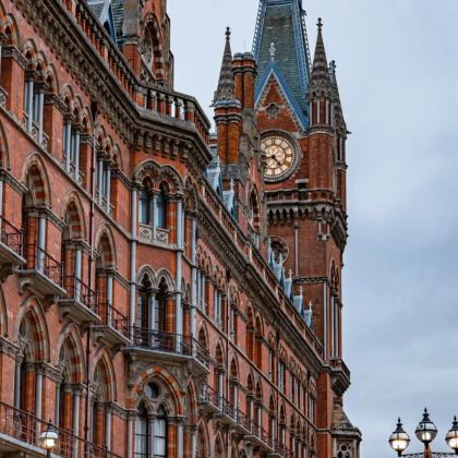 英国伦敦+爱丁堡+剑桥大学+爱尔兰都柏林9日8晚私家团 英国伦敦+爱丁堡+剑桥大学+爱尔兰都柏林9日8晚私家团