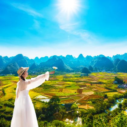 黄果树景区+荔波小七孔景区+西江千户苗寨+中国天眼景区+万峰林景区+马岭河峡谷7日6晚拼小团 黄果树景区+荔波小七孔景区+西江千户苗寨+中国天眼景区+万峰林景区+马岭河峡谷7日6晚拼小团