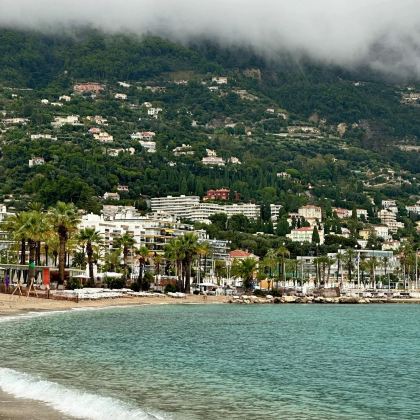 法国6日5晚拼小团 法国6日5晚拼小团