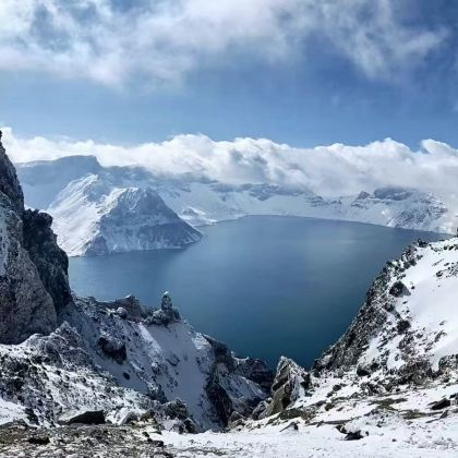 吉林市+二道白河+长白山+延吉+镜泊湖风景区+雪乡+哈尔滨+漠河+北极村9日8晚跟团游 吉林市+二道白河+长白山+延吉+镜泊湖风景区+雪乡+哈尔滨+漠河+北极村9日8晚跟团游