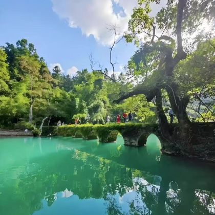 黄果树景区+荔波+西江千户苗寨+镇远古城+梵净山7日6晚拼小团 黄果树景区+荔波+西江千户苗寨+镇远古城+梵净山7日6晚拼小团