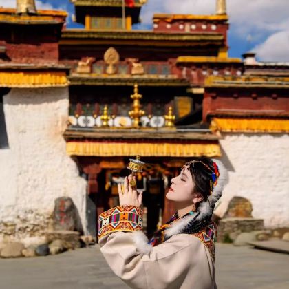 成都+新都桥+稻城亚丁+四姑娘山7日6晚跟团游 成都+新都桥+稻城亚丁+四姑娘山7日6晚跟团游