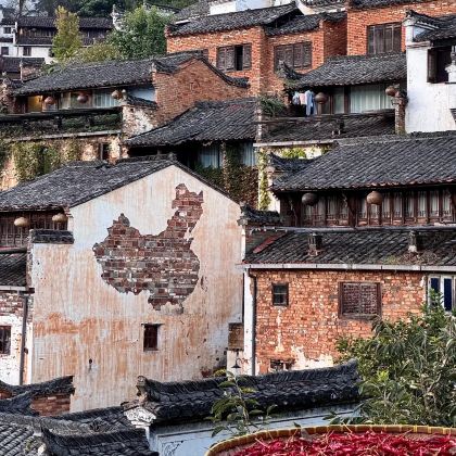 江西南昌+庐山+景德镇+婺源4日3晚跟团游 江西南昌+庐山+景德镇+婺源4日3晚跟团游