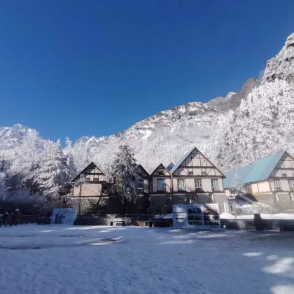 四川中国贡嘎山海螺沟+泸定桥2日1晚跟团游 四川中国贡嘎山海螺沟+泸定桥2日1晚跟团游
