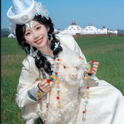 沈阳+丹东+长白山+长白山天池+长白山北坡景区+延吉+牡丹江镜泊湖风景区+哈尔滨+伊春+五大连池+黑河+塔河+漠河+北极村+额尔古纳河+满洲里+呼伦贝尔+齐齐哈尔15日14晚跟团游 沈阳+丹东+长白山+长白山天池+长白山北坡景区+延吉+牡丹江镜泊湖风景区+哈尔滨+伊春+五大连池+黑河+塔河+漠河+北极村+额尔古纳河+满洲里+呼伦贝尔+齐齐哈尔15日14晚跟团游
