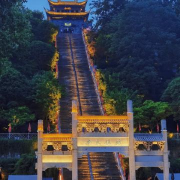 台州天台山景区+国清景区+台州府城墙+紫阳街2日1晚私家团 台州天台山景区+国清景区+台州府城墙+紫阳街2日1晚私家团