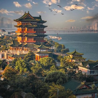 江西南昌+庐山风景名胜区+三清山风景区+景德镇+婺源篁岭景区+望仙谷6日5晚自由行 江西南昌+庐山风景名胜区+三清山风景区+景德镇+婺源篁岭景区+望仙谷6日5晚自由行