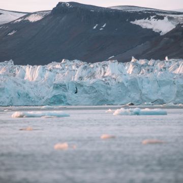 北极+挪威+冰岛+格陵兰20日跟团游 北极+挪威+冰岛+格陵兰20日跟团游