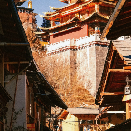 云南昆明+大理市+丽江+香格里拉11日10晚私家团 云南昆明+大理市+丽江+香格里拉11日10晚私家团