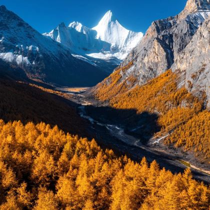 丽江+香格里拉+稻城亚丁+泸沽湖7日6晚私家团 丽江+香格里拉+稻城亚丁+泸沽湖7日6晚私家团