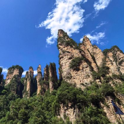 长沙+张家界+大峡谷+武陵源+天门山+湘西+凤凰6日5晚跟团游 长沙+张家界+大峡谷+武陵源+天门山+湘西+凤凰6日5晚跟团游