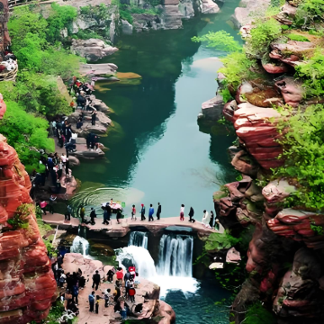 龙门石窟+河南博物院+少林寺+只有河南·戏剧幻城5日4晚拼小团 龙门石窟+河南博物院+少林寺+只有河南·戏剧幻城5日4晚拼小团