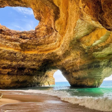 西班牙+葡萄牙+贝纳吉尔海洞12日9晚跟团游 西班牙+葡萄牙+贝纳吉尔海洞12日9晚跟团游