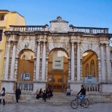 克罗地亚+斯洛文尼亚+塞尔维亚10日9晚私家团 克罗地亚+斯洛文尼亚+塞尔维亚10日9晚私家团