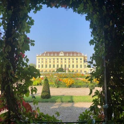 柏林+布拉格+维也纳+萨尔茨堡+慕尼黑7日6晚私家团 柏林+布拉格+维也纳+萨尔茨堡+慕尼黑7日6晚私家团