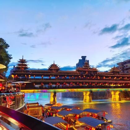 恩施市+屏山+狮子关旅游区+宣恩贡秀4日3晚跟团游 恩施市+屏山+狮子关旅游区+宣恩贡秀4日3晚跟团游