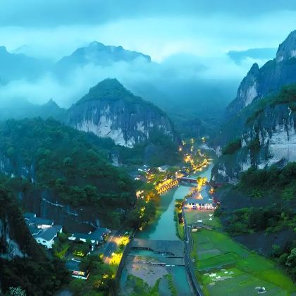 江心屿+雁荡山+楠溪江+缙云仙都景区+古堰画乡旅游度假区+云和梯田景区+刘伯温故里景区·百丈漈+刘基故里6日5晚私家团 江心屿+雁荡山+楠溪江+缙云仙都景区+古堰画乡旅游度假区+云和梯田景区+刘伯温故里景区·百丈漈+刘基故里6日5晚私家团