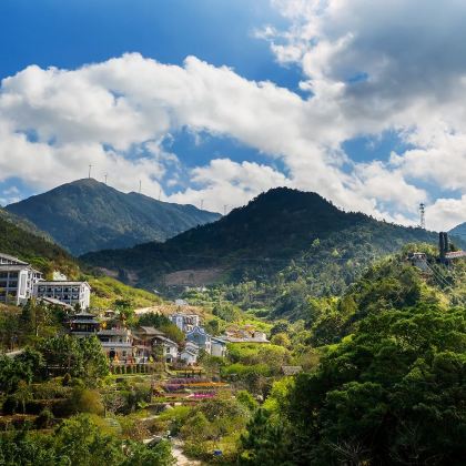 云浮新兴天露山旅游度假区+梅溪小镇2日1晚跟团游