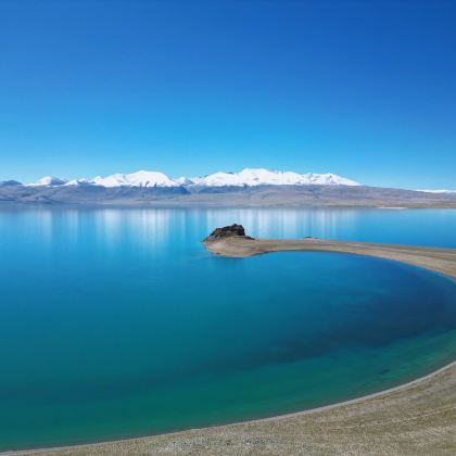 西藏日喀则+珠峰大本营+羊湖+纳木措5日4晚跟团游