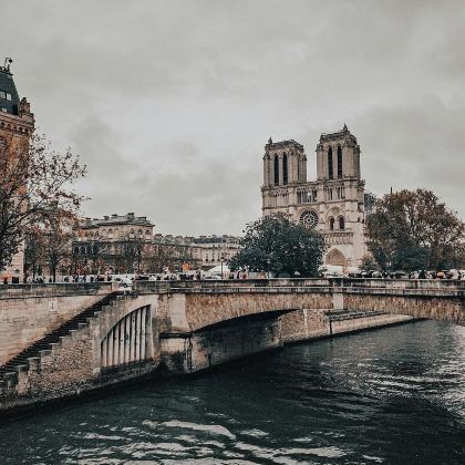 法国巴黎+卢瓦尔河谷+凡尔赛5日4晚私家团 法国巴黎+卢瓦尔河谷+凡尔赛5日4晚私家团