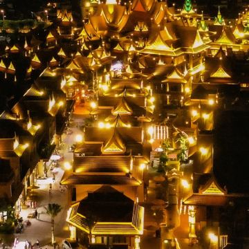 中国云南西双版纳野象谷+景迈山+沧源崖画+翁丁原始部落+安石村景区+勐焕大金塔+一寨两国+银杏村+北海湿地+云峰山道观10日9晚跟团游 中国云南西双版纳野象谷+景迈山+沧源崖画+翁丁原始部落+安石村景区+勐焕大金塔+一寨两国+银杏村+北海湿地+云峰山道观10日9晚跟团游