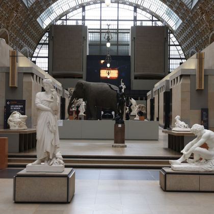 马德里+巴塞罗那+瓦伦西亚+格拉纳达+塞维利亚+里斯本13日12晚跟团游 马德里+巴塞罗那+瓦伦西亚+格拉纳达+塞维利亚+里斯本13日12晚跟团游