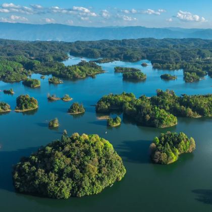 昆明+腾冲+大盈江+诗密娃底+瑞丽+芒市10日9晚私家团 昆明+腾冲+大盈江+诗密娃底+瑞丽+芒市10日9晚私家团