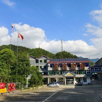 中国湖南岳阳平江县连云山峡谷3日2晚自由行