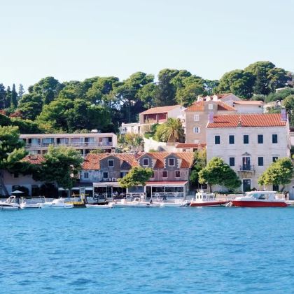 塞尔维亚+波黑+黑山9日8晚私家团 塞尔维亚+波黑+黑山9日8晚私家团