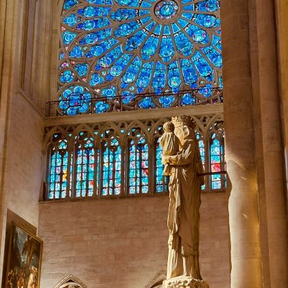 法国巴黎+芬兰赫尔辛基+罗瓦涅米+列维8日7晚拼小团 法国巴黎+芬兰赫尔辛基+罗瓦涅米+列维8日7晚拼小团