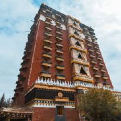 扎尕那+若尔盖+莲宝叶则景区7日6晚私家团 扎尕那+若尔盖+莲宝叶则景区7日6晚私家团