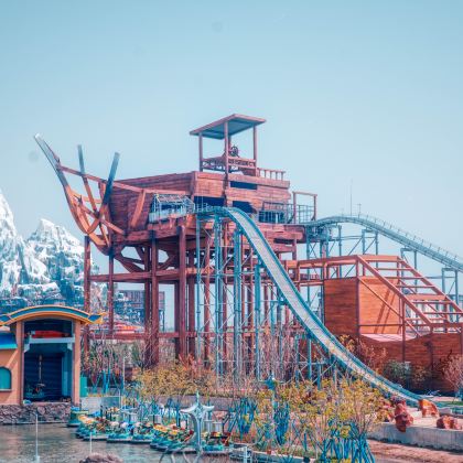 湖北襄阳华侨城奇幻度假区2日1晚自由行 湖北襄阳华侨城奇幻度假区2日1晚自由行